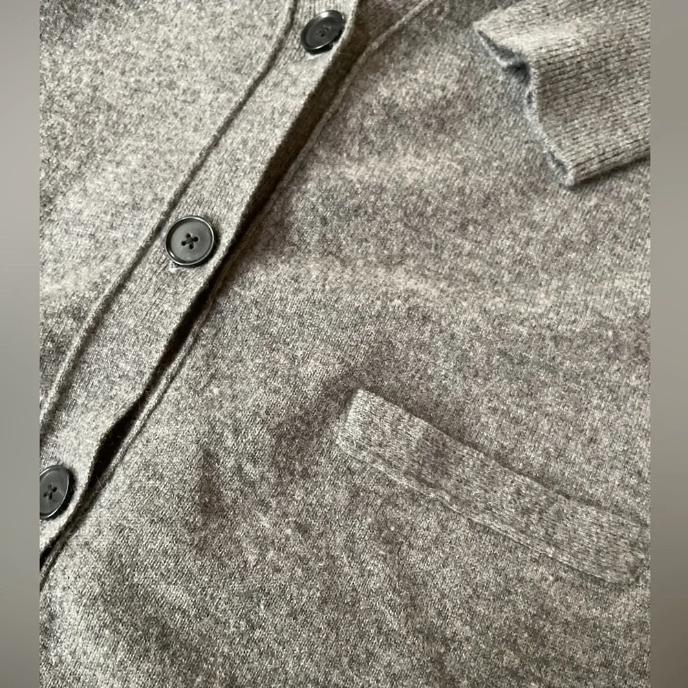 Vince V Neck boyfriend cashmere Cardigan, Grey, XS - Picture 7 of 8